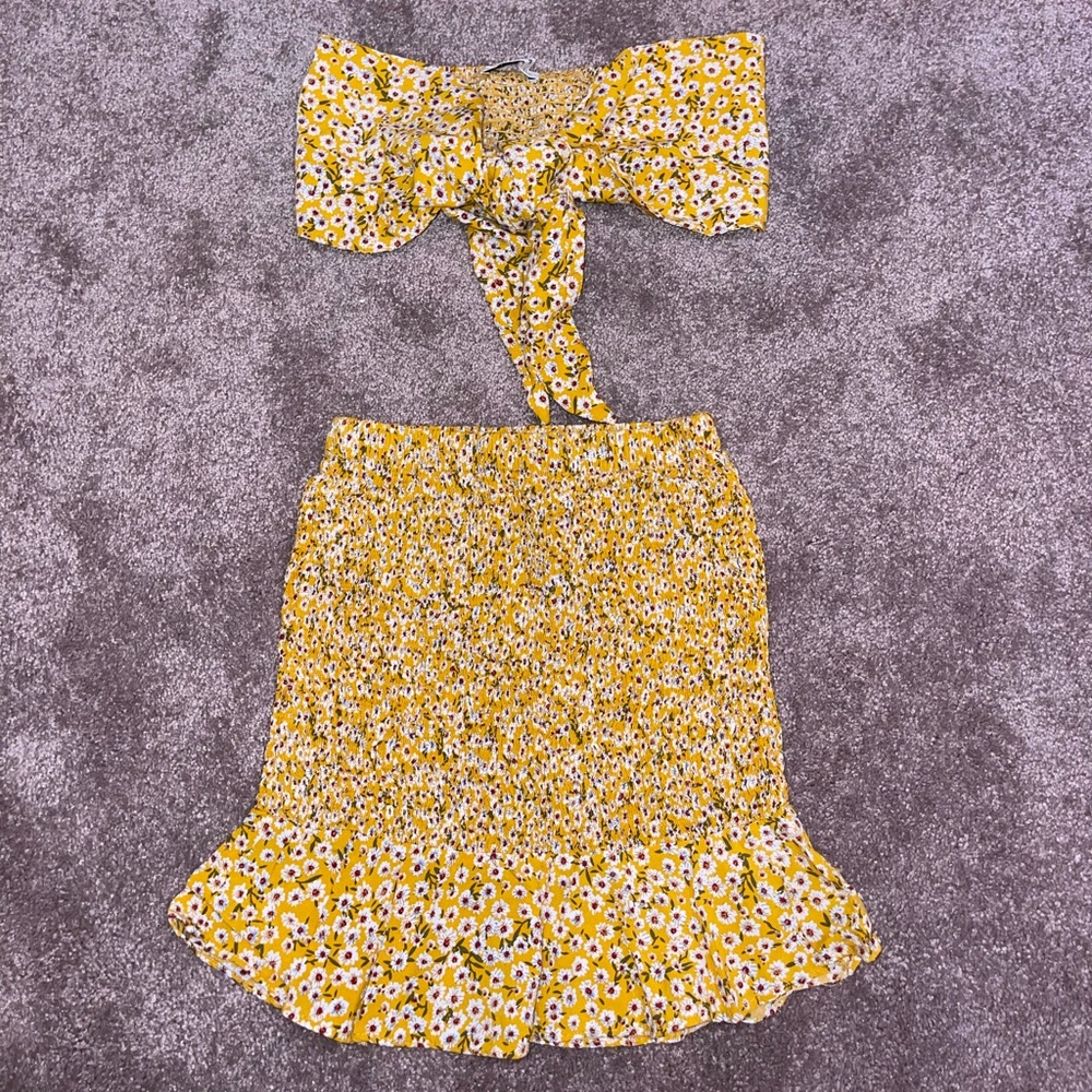 2 Piece Set - image 1